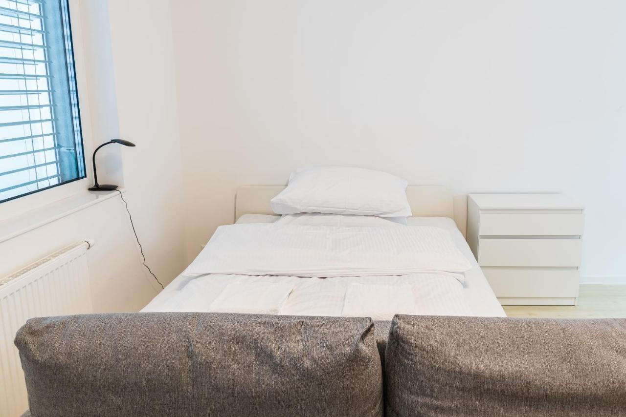 City Castle Apartments Free Parking 布拉迪斯拉发 外观 照片