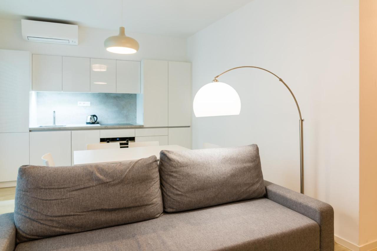 City Castle Apartments Free Parking 布拉迪斯拉发 外观 照片