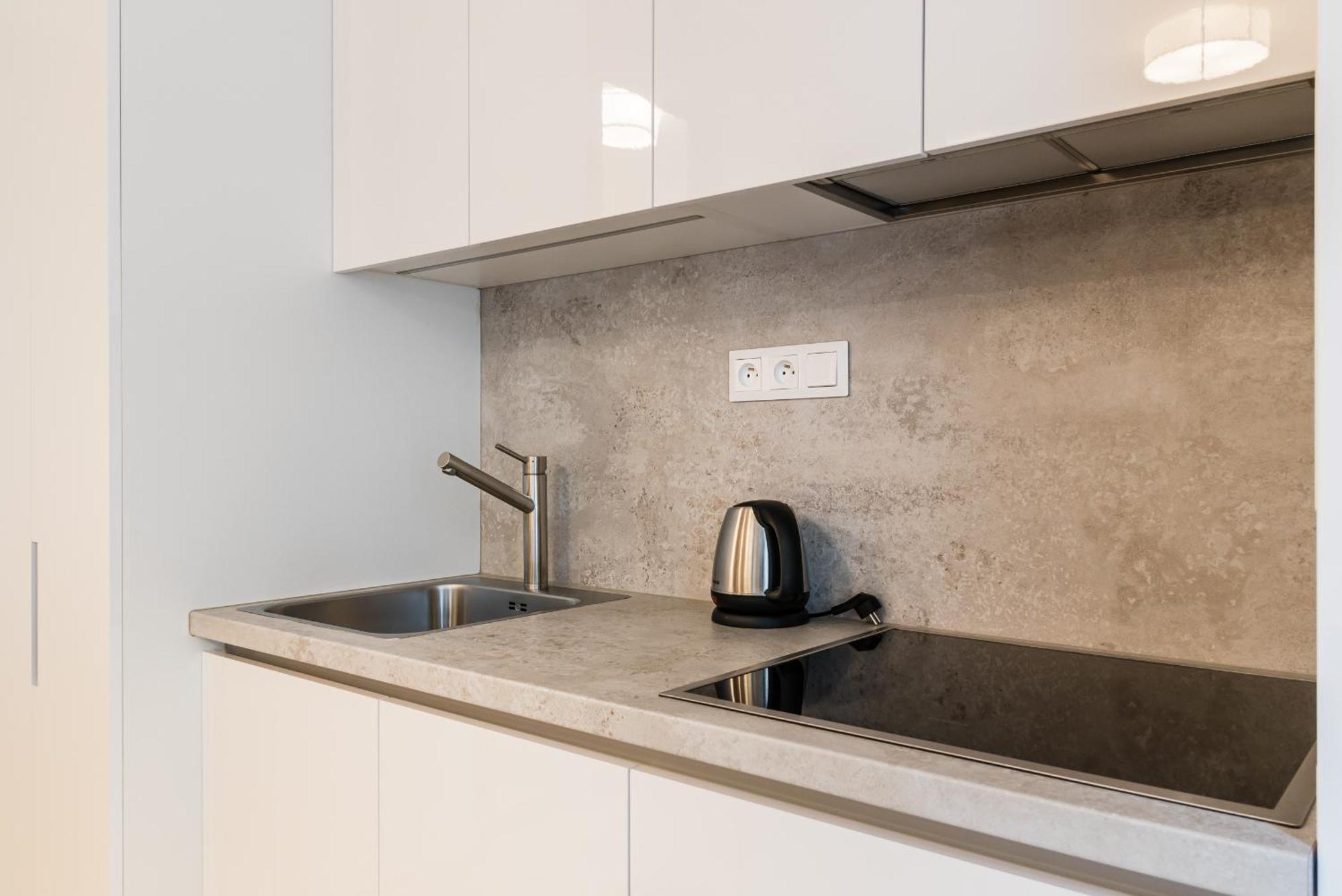 City Castle Apartments Free Parking 布拉迪斯拉发 客房 照片